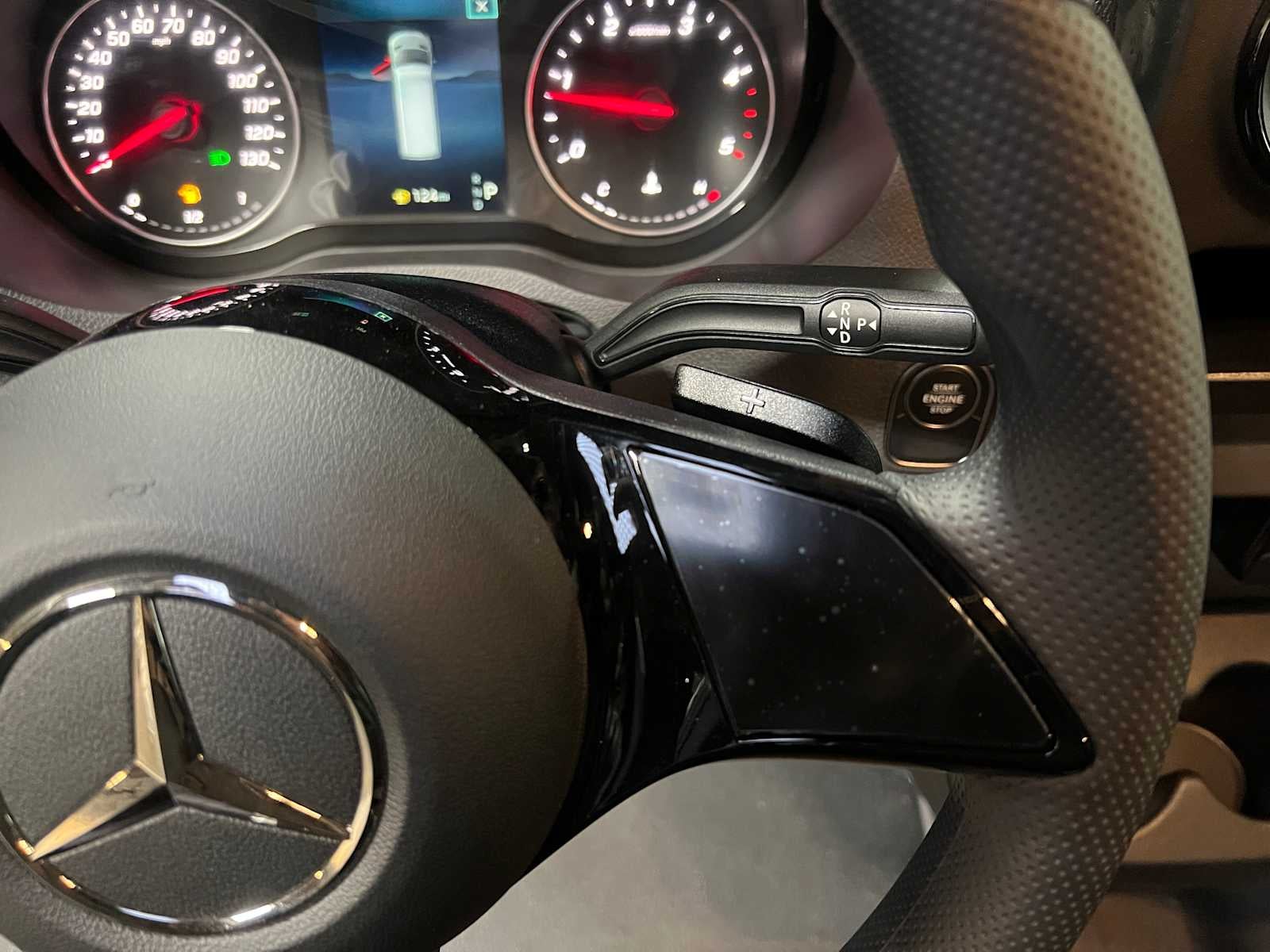 2025 Mercedes-Benz Sprinter 2500 Standard Roof I4 Diesel 144" RWD