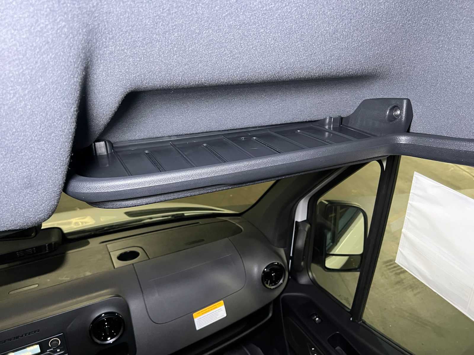 2025 Mercedes-Benz Sprinter 2500 Standard Roof I4 Diesel 144" RWD