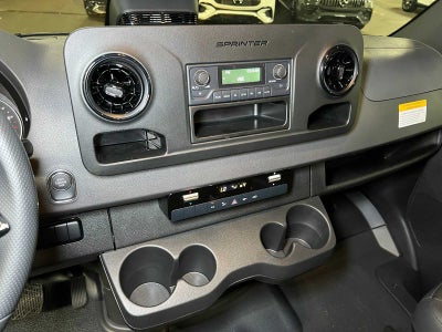 2025 Mercedes-Benz Sprinter 2500 Standard Roof I4 Diesel 144" RWD