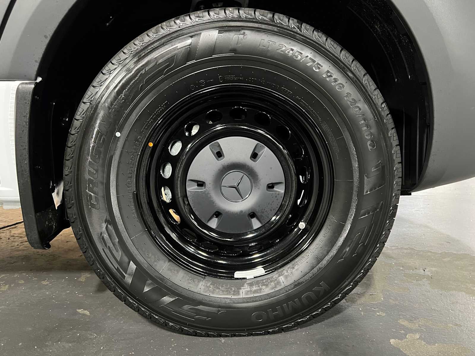 2025 Mercedes-Benz Sprinter 2500 Standard Roof I4 Diesel 144" RWD