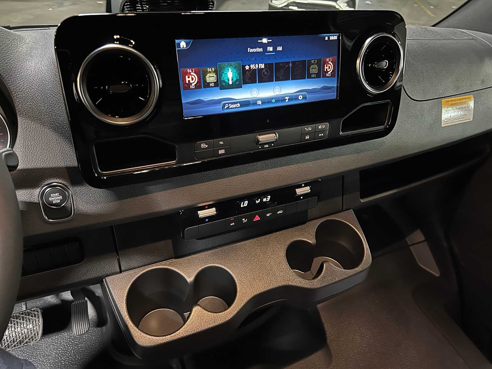 2025 Mercedes-Benz Sprinter 2500 Standard Roof I4 Diesel 144" RWD