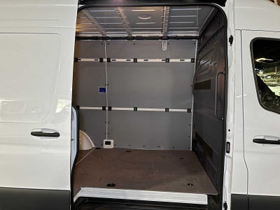 2025 Mercedes-Benz Sprinter 2500 Standard Roof I4 Diesel 144" RWD