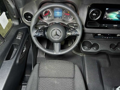 2025 Mercedes-Benz Sprinter 2500 Standard Roof I4 Diesel 144" RWD