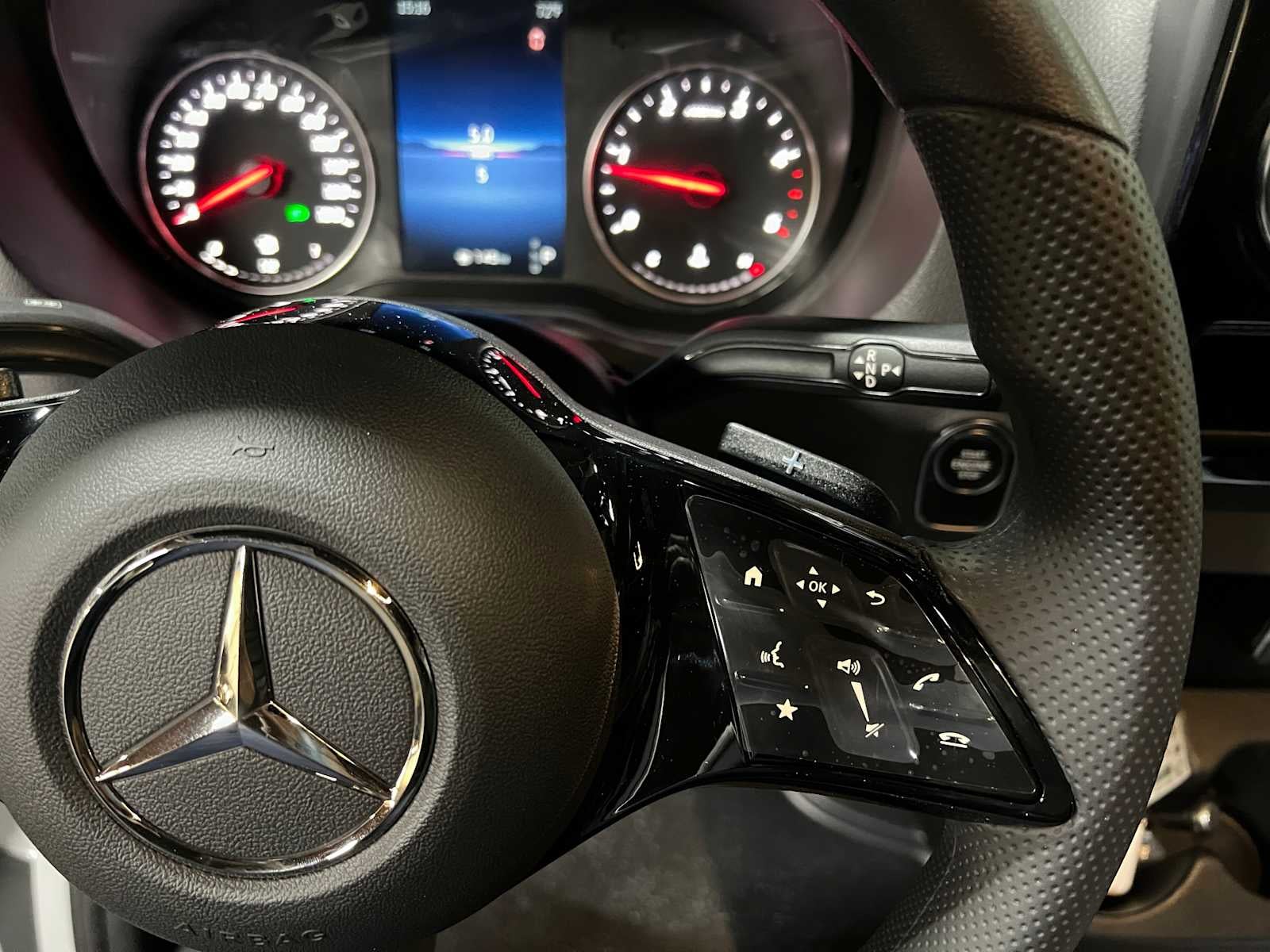 2025 Mercedes-Benz Sprinter 2500 Standard Roof I4 Diesel 144" RWD