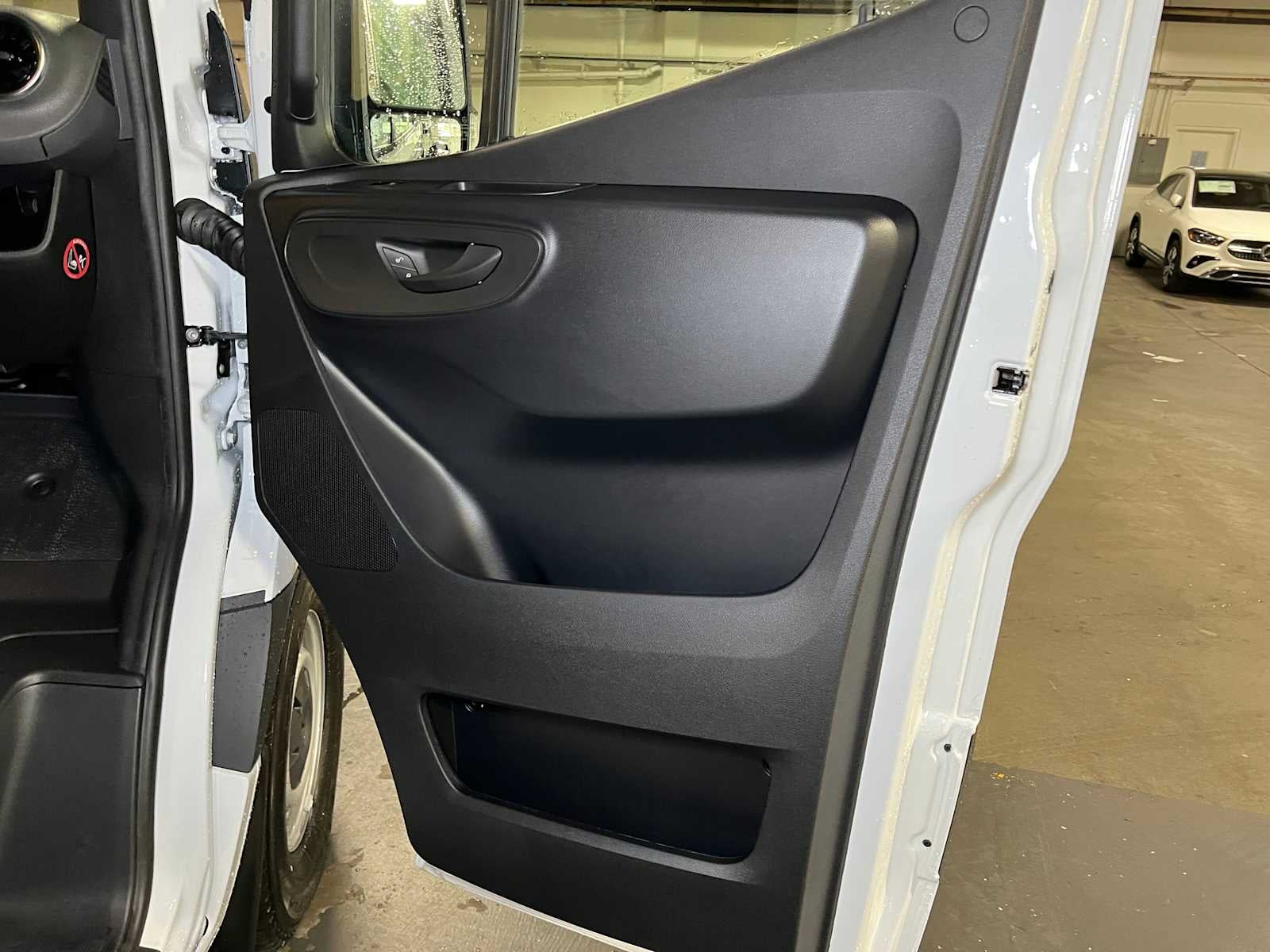 2025 Mercedes-Benz Sprinter 2500 Standard Roof I4 Diesel 144" RWD