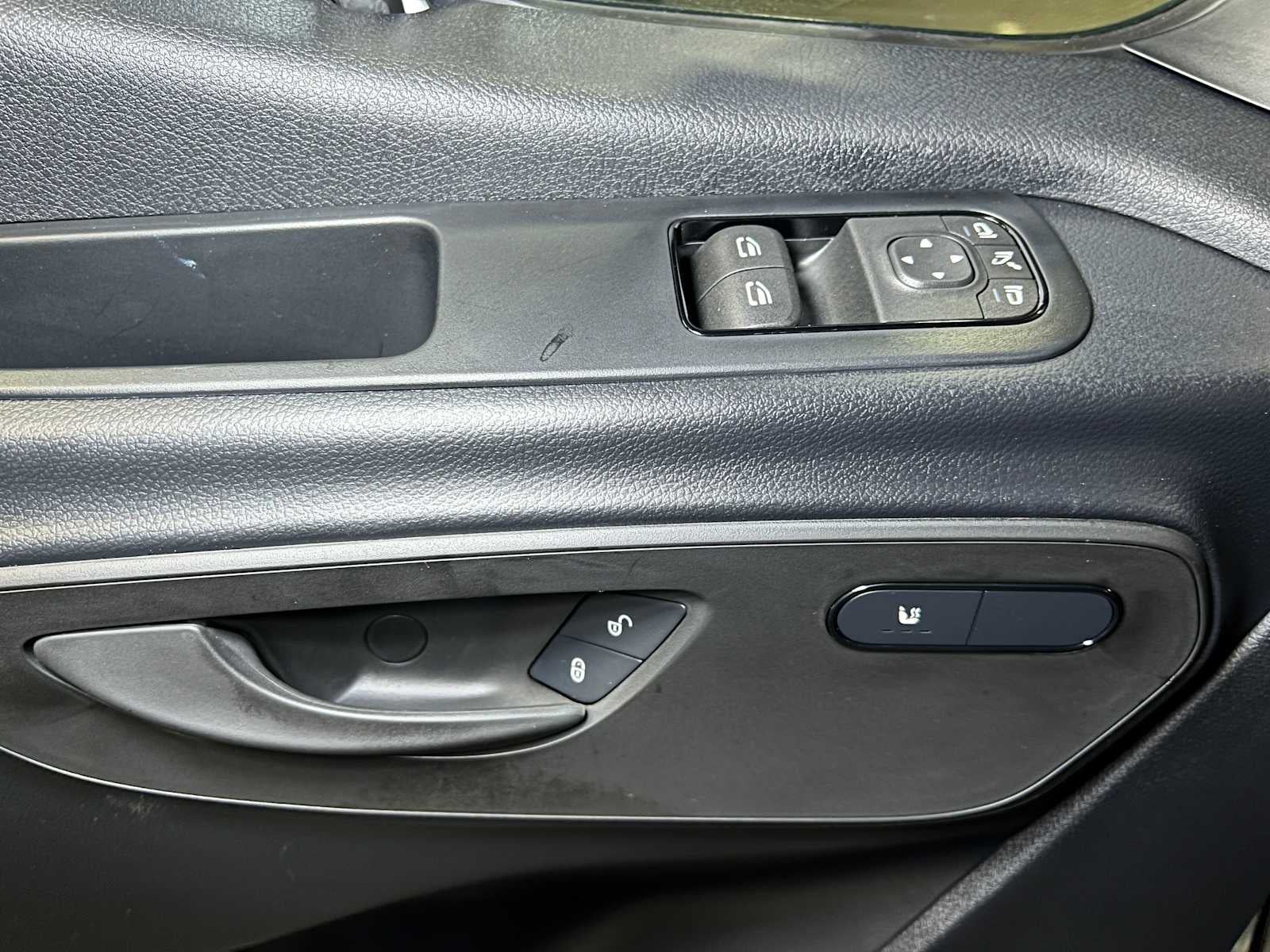 2025 Mercedes-Benz Sprinter 2500 Standard Roof I4 Diesel 144" RWD