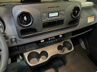 2025 Mercedes-Benz Sprinter 2500 Standard Roof I4 Diesel 144" RWD
