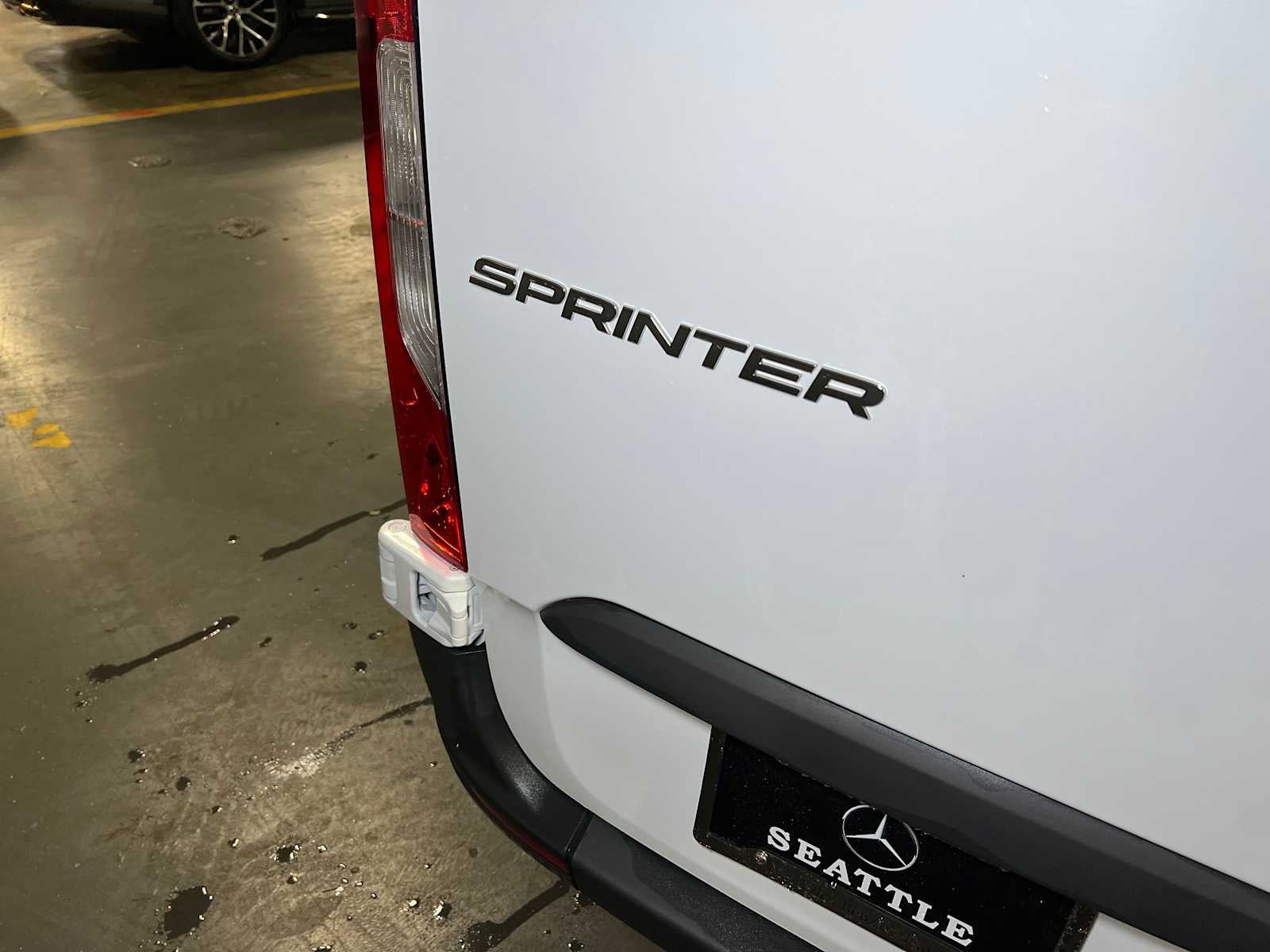 2025 Mercedes-Benz Sprinter 2500 Standard Roof I4 Diesel 144" RWD