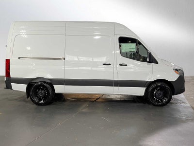 2025 Mercedes-Benz Sprinter 2500 Standard Roof I4 Diesel 144" RWD