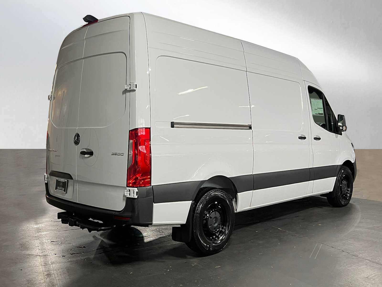 2025 Mercedes-Benz Sprinter 2500 Standard Roof I4 Diesel 144" RWD