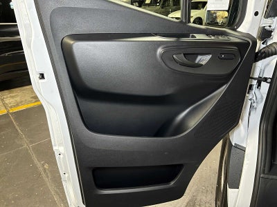 2025 Mercedes-Benz Sprinter 2500 Standard Roof I4 Diesel 144" RWD
