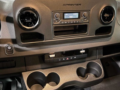 2025 Mercedes-Benz Sprinter 2500 Standard Roof I4 Diesel 144" RWD