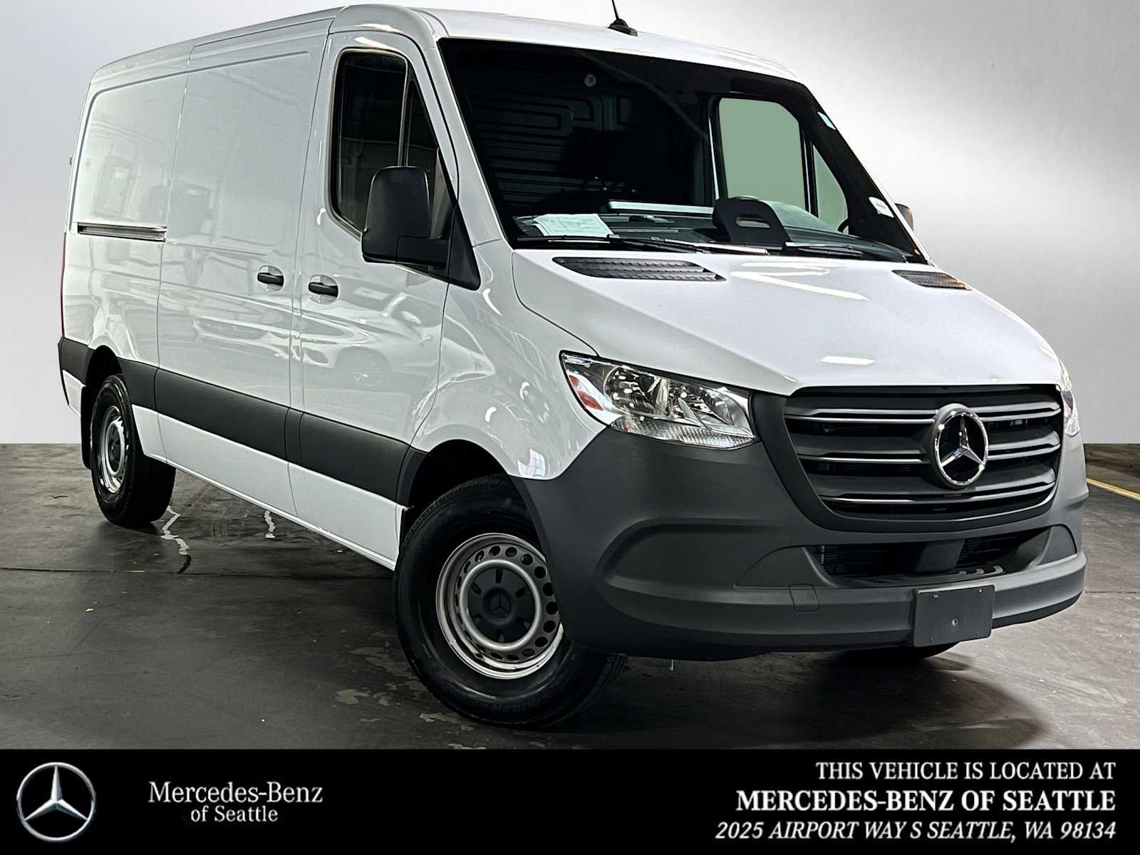 2025 Mercedes-Benz Sprinter 2500 Standard Roof I4 Diesel 144" RWD