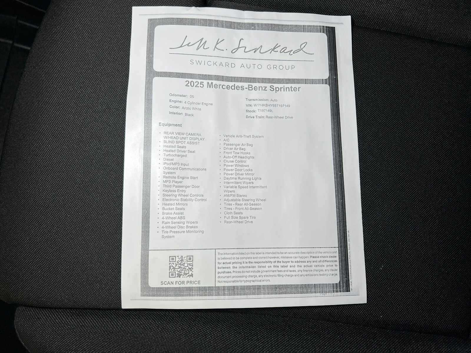 2025 Mercedes-Benz Sprinter 2500 Standard Roof I4 Diesel 144" RWD