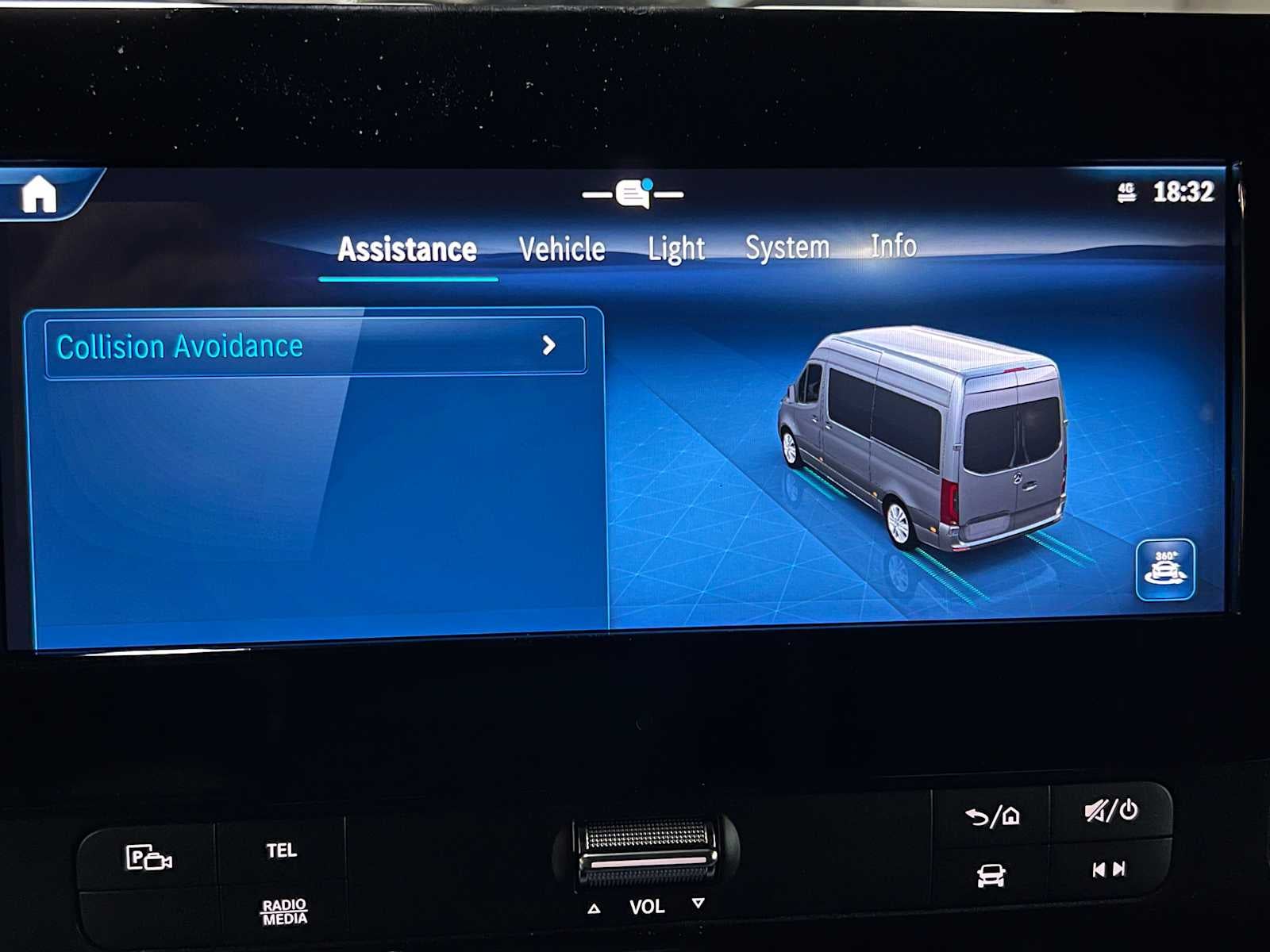 2025 Mercedes-Benz Sprinter 2500 Standard Roof I4 Diesel 144" RWD