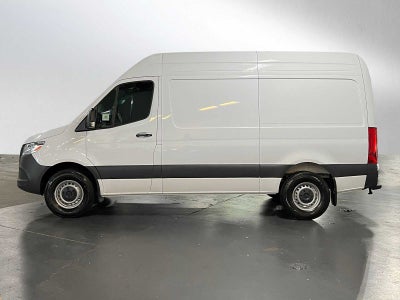 2025 Mercedes-Benz Sprinter 2500 Standard Roof I4 Diesel 144" RWD