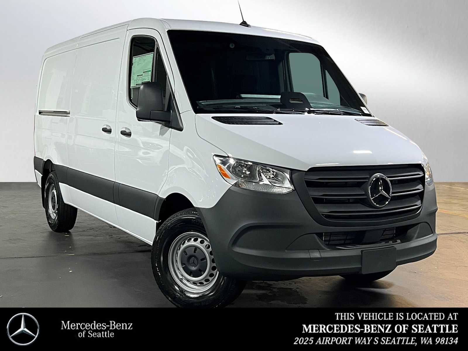 2025 Mercedes-Benz Sprinter 2500 Standard Roof I4 Diesel 144" RWD