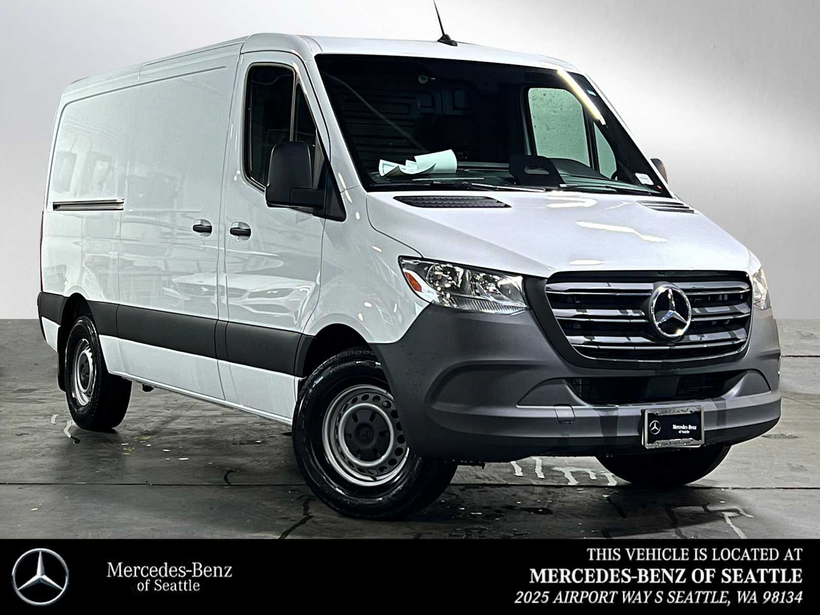 2025 Mercedes-Benz Sprinter 2500 Standard Roof I4 Diesel 144" RWD