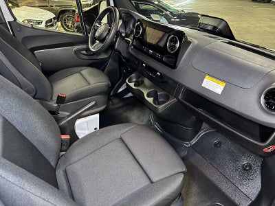 2025 Mercedes-Benz Sprinter 2500 Standard Roof I4 Diesel 144" RWD