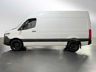 2025 Mercedes-Benz Sprinter 2500 Standard Roof I4 Diesel HO 144" RWD