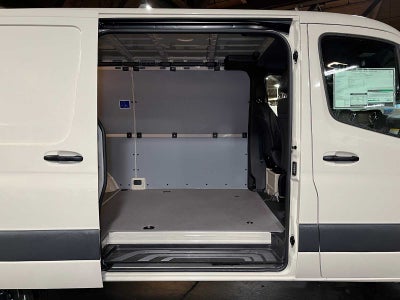 2025 Mercedes-Benz Sprinter 2500 Standard Roof I4 Diesel HO 144" AWD