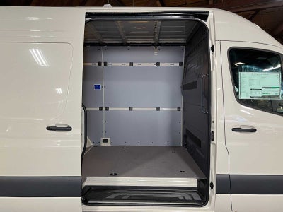 2025 Mercedes-Benz Sprinter 2500 Standard Roof I4 Diesel HO 144" AWD
