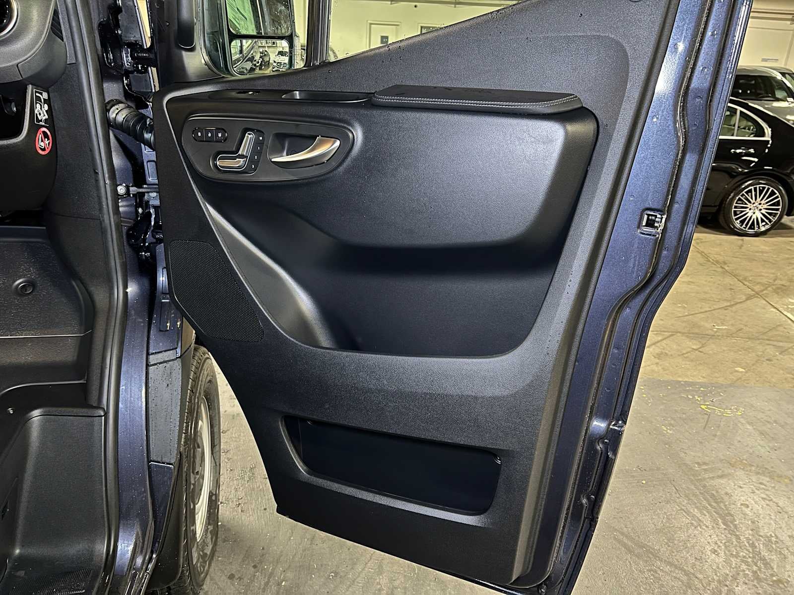 2026 Mercedes-Benz Sprinter 2500 Standard Roof I4 Diesel HO 144" AWD