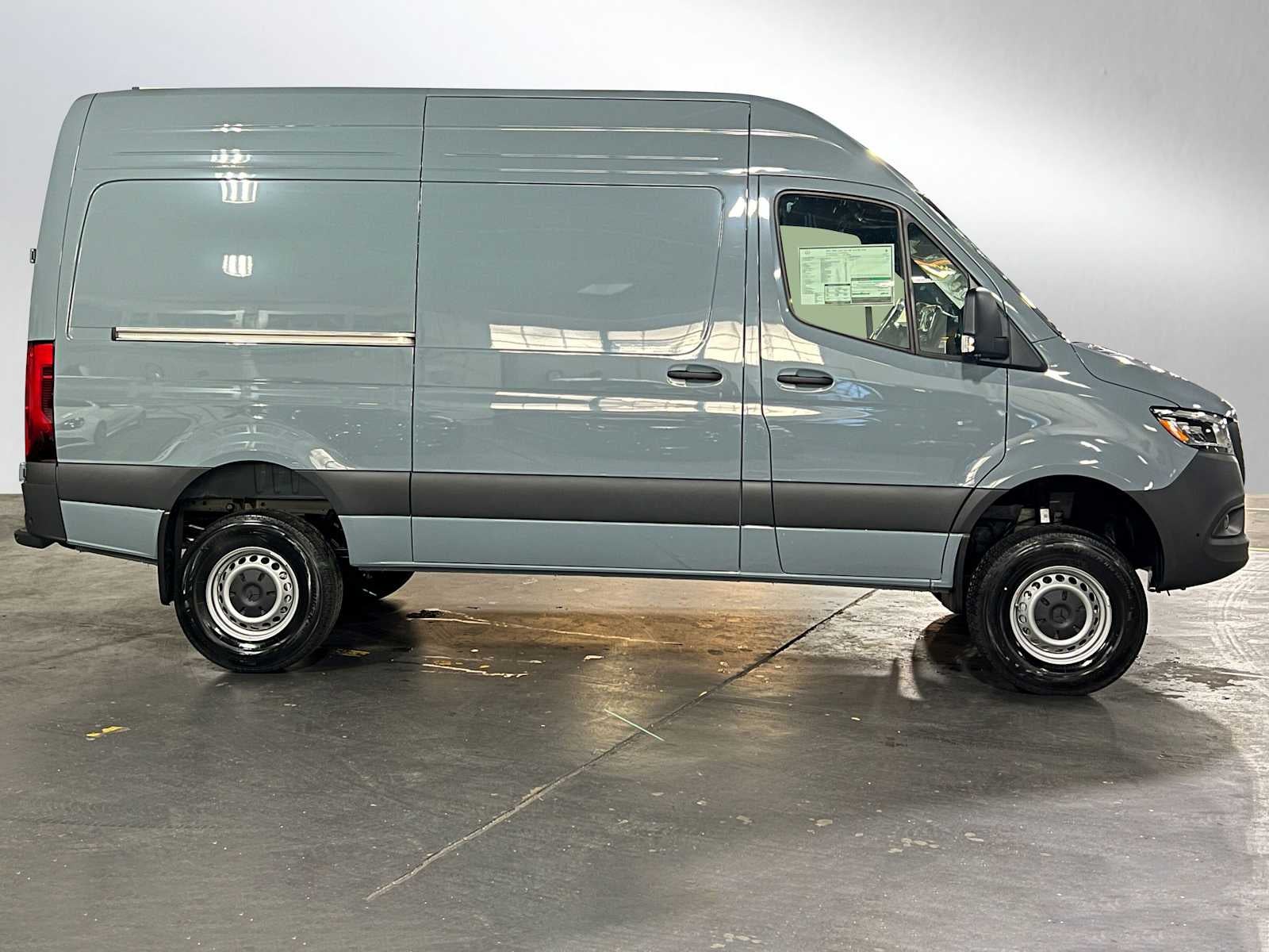 2026 Mercedes-Benz Sprinter 2500 Standard Roof I4 Diesel HO 144" AWD