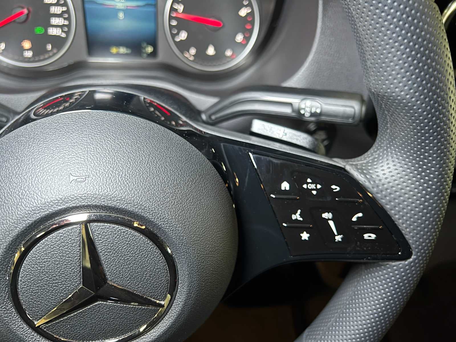 2025 Mercedes-Benz Sprinter 2500 Standard Roof I4 Diesel HO 144" AWD