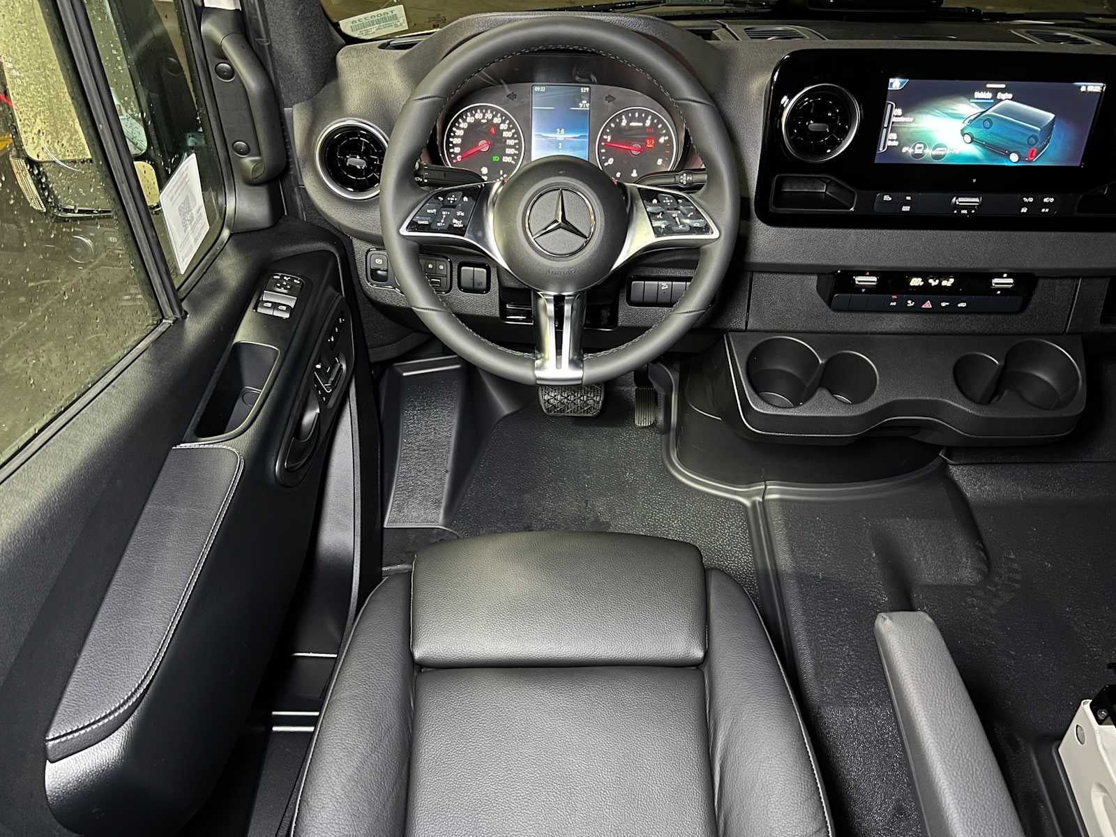 2026 Mercedes-Benz Sprinter 2500 Standard Roof I4 Diesel HO 144" AWD