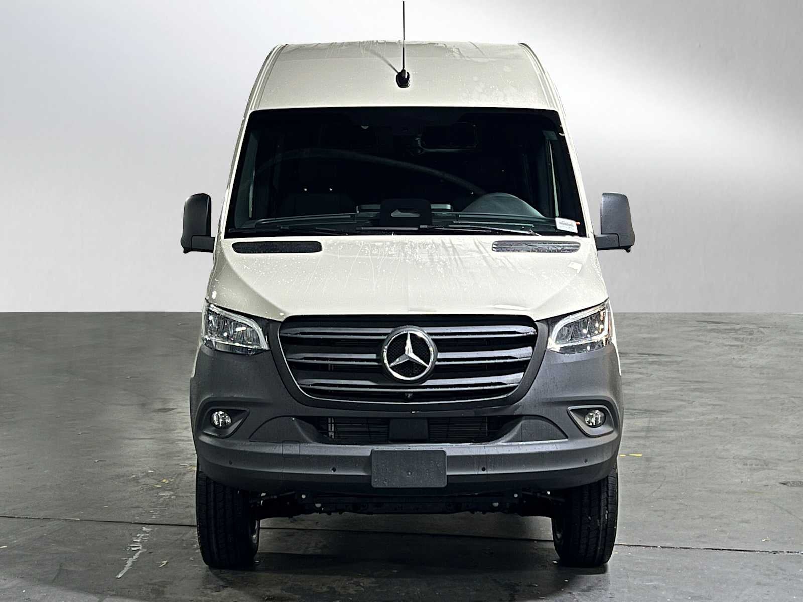 2026 Mercedes-Benz Sprinter 2500 Standard Roof I4 Diesel HO 144" AWD