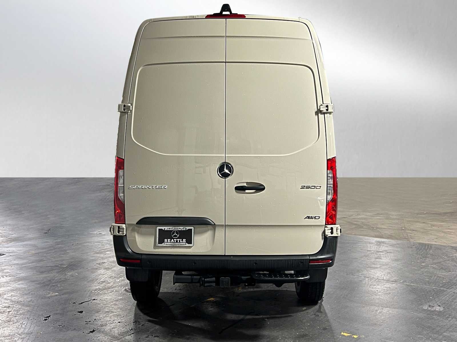 2025 Mercedes-Benz Sprinter 2500 Standard Roof I4 Diesel HO 144" AWD