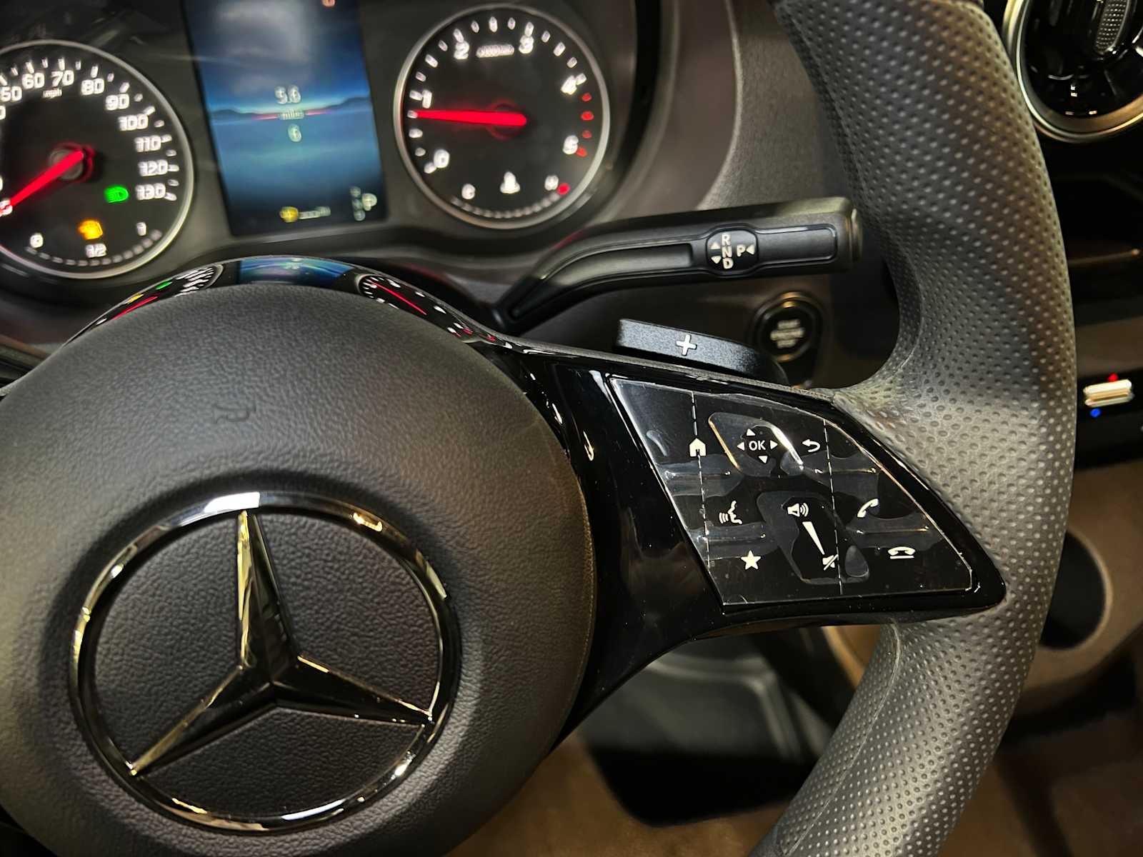 2025 Mercedes-Benz Sprinter 2500 Standard Roof I4 Diesel HO 144" AWD