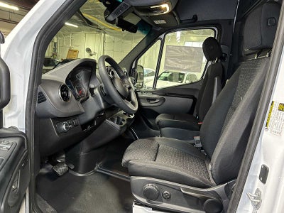 2026 Mercedes-Benz Sprinter 2500 High Roof I4 Diesel HO 170" RWD