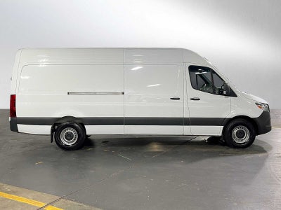 2025 Mercedes-Benz Sprinter 2500 High Roof I4 Diesel HO 170" RWD