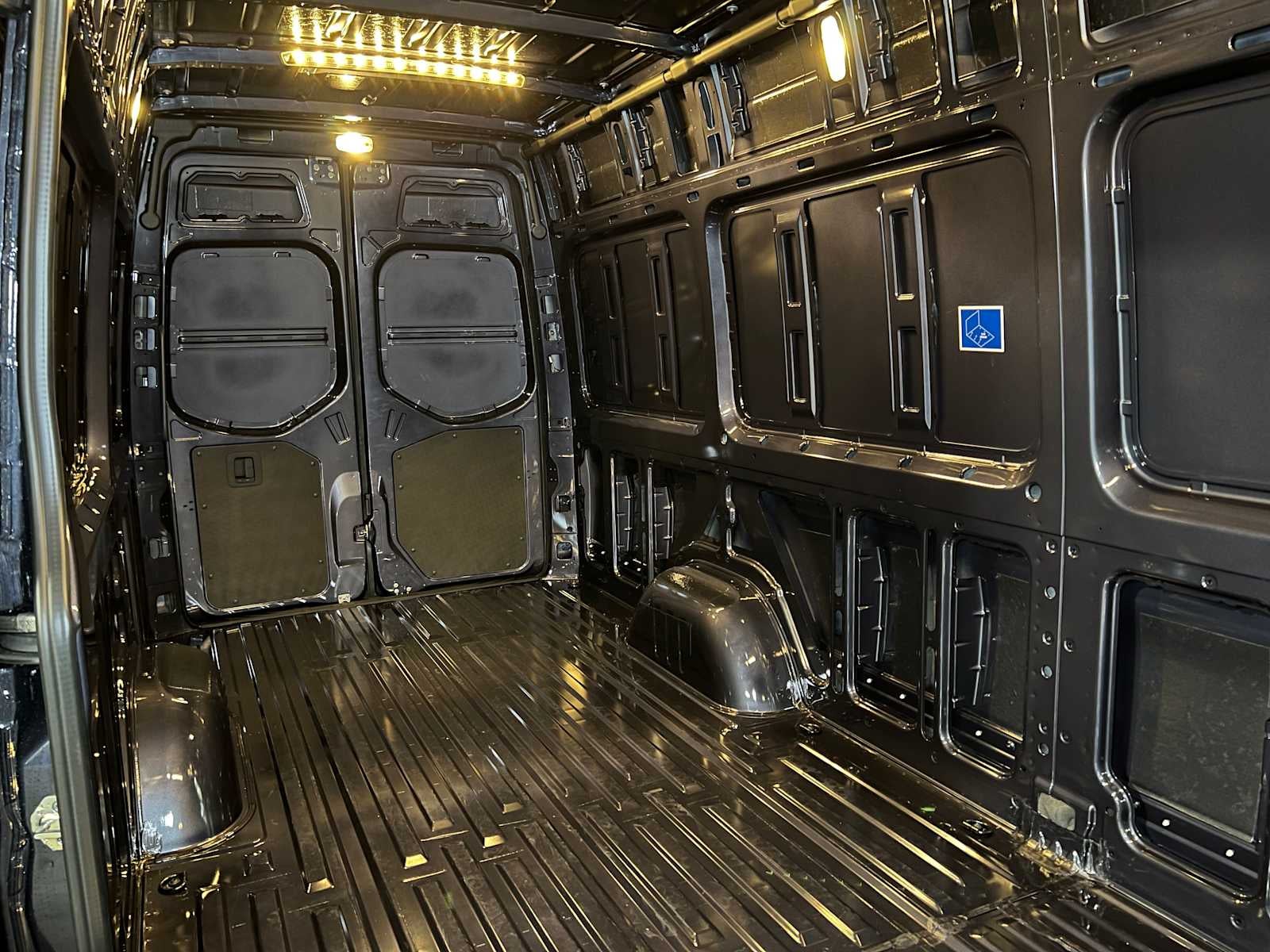 2026 Mercedes-Benz Sprinter 2500 High Roof I4 Diesel HO 170" AWD