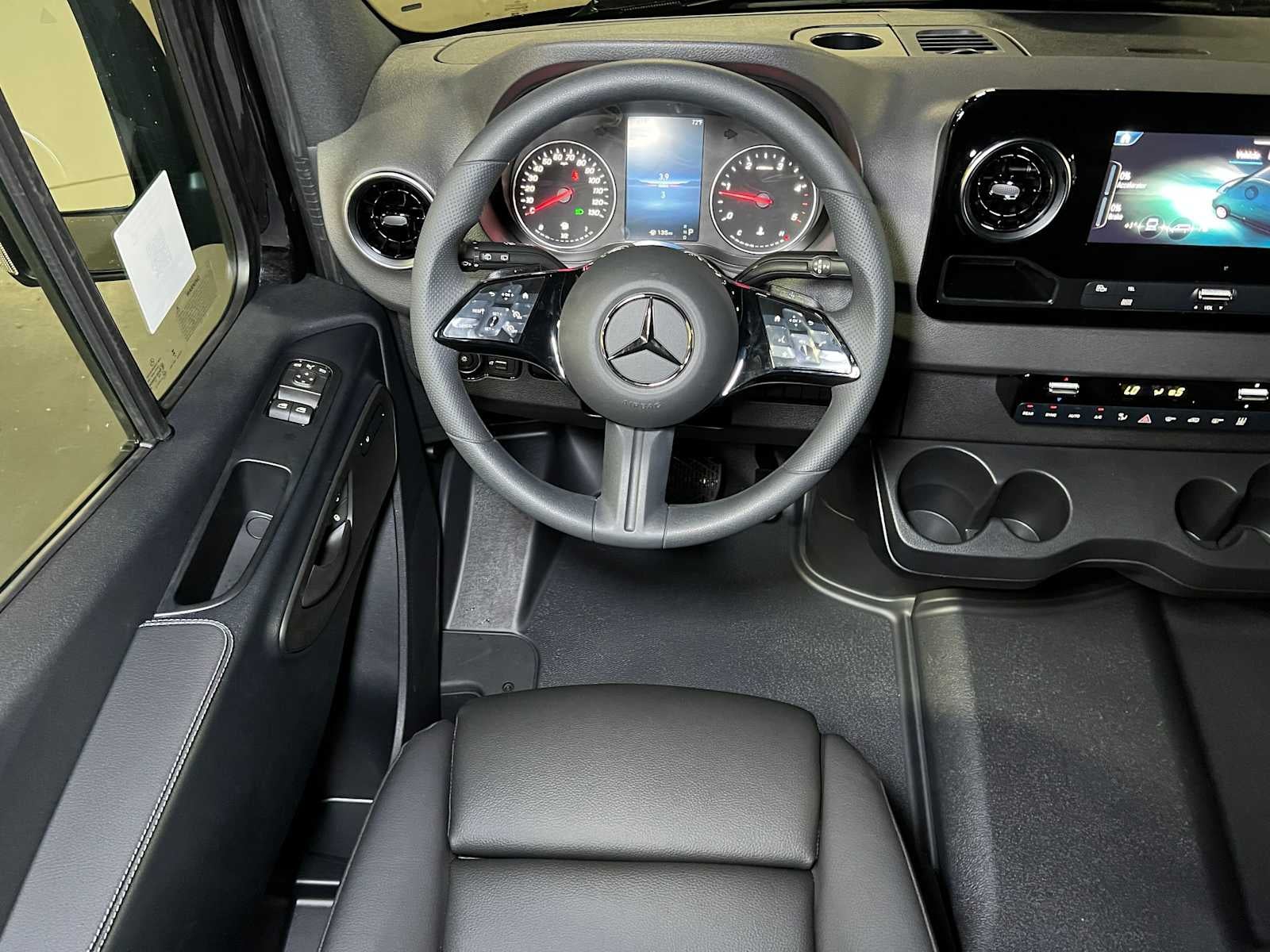 2025 Mercedes-Benz Sprinter 2500 Standard Roof I4 Diesel 144" RWD