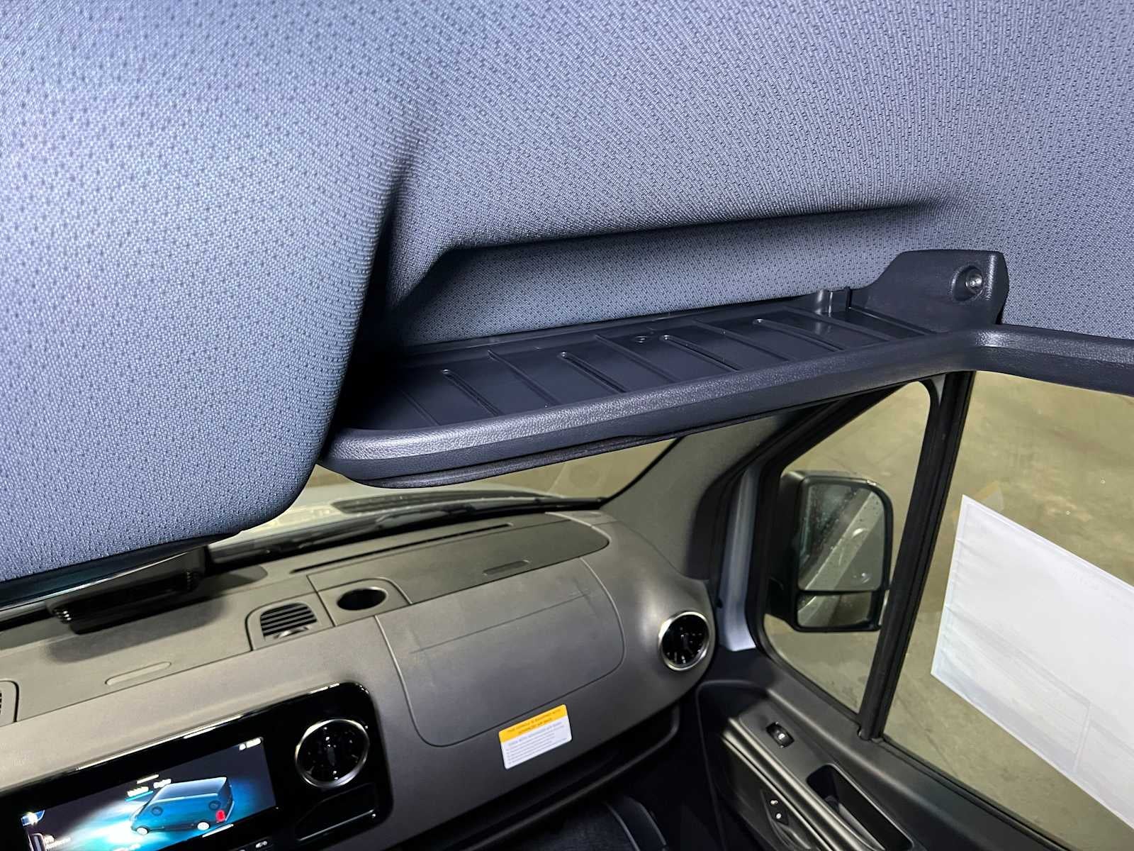 2025 Mercedes-Benz Sprinter 2500 Standard Roof I4 Diesel HO 144" RWD