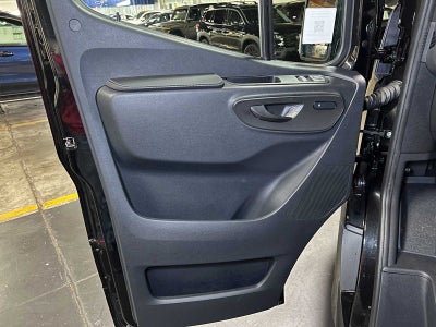 2025 Mercedes-Benz Sprinter 2500 Standard Roof I4 Diesel HO 144" RWD