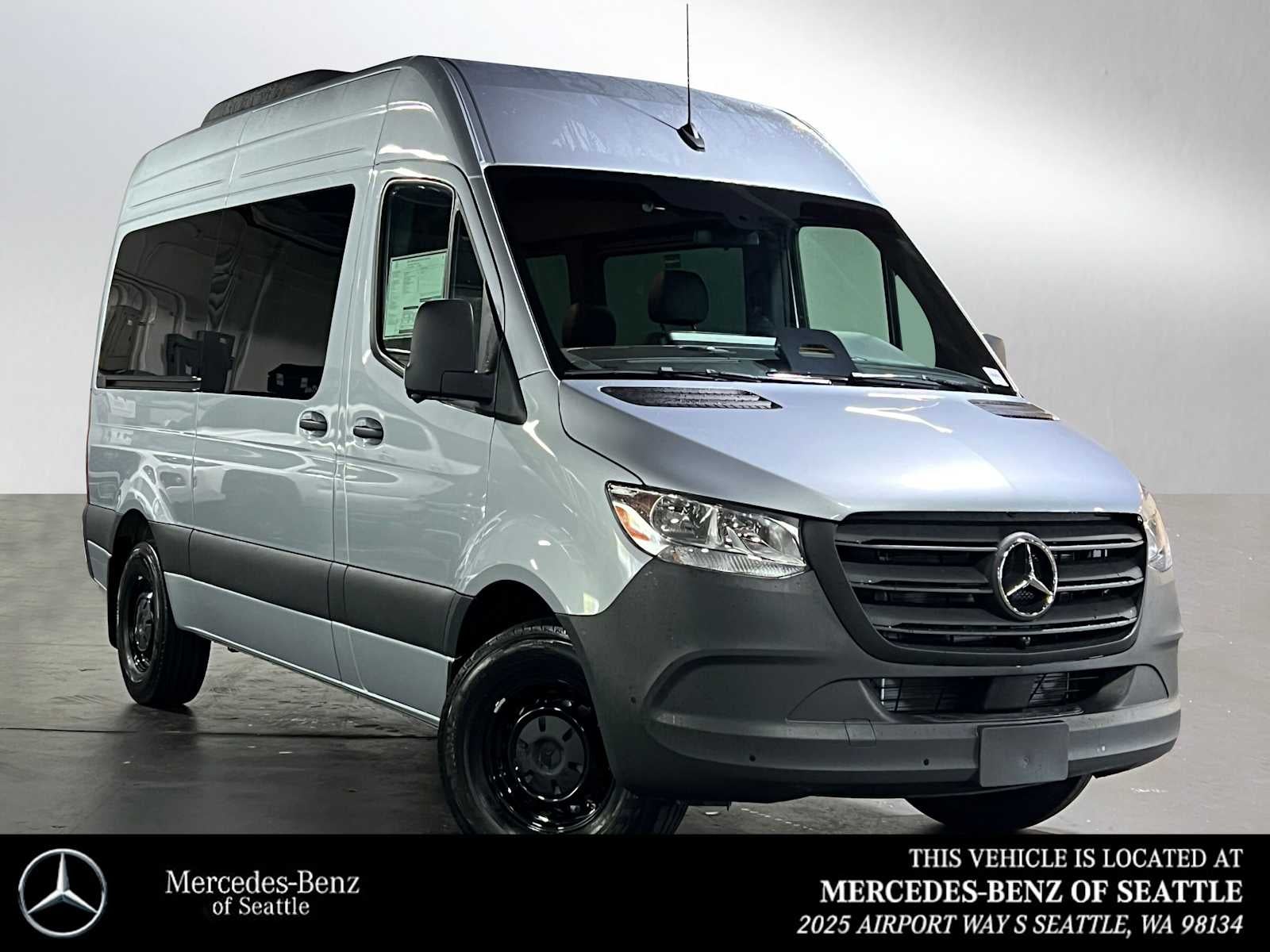 2025 Mercedes-Benz Sprinter 2500 Standard Roof I4 Diesel HO 144" RWD