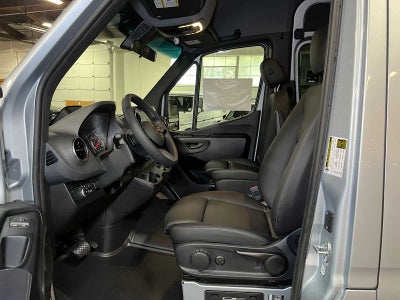 2025 Mercedes-Benz Sprinter 2500 Standard Roof I4 Diesel HO 144" RWD