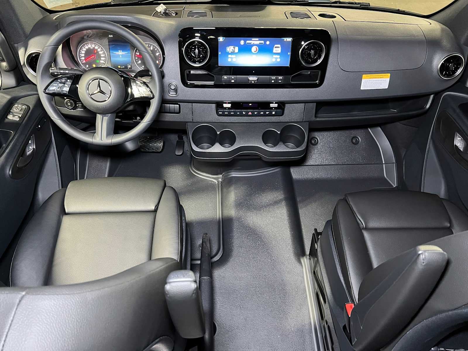 2025 Mercedes-Benz Sprinter 2500 Standard Roof I4 Diesel HO 144" RWD