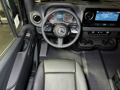 2025 Mercedes-Benz Sprinter 2500 Standard Roof I4 Diesel HO 144" RWD