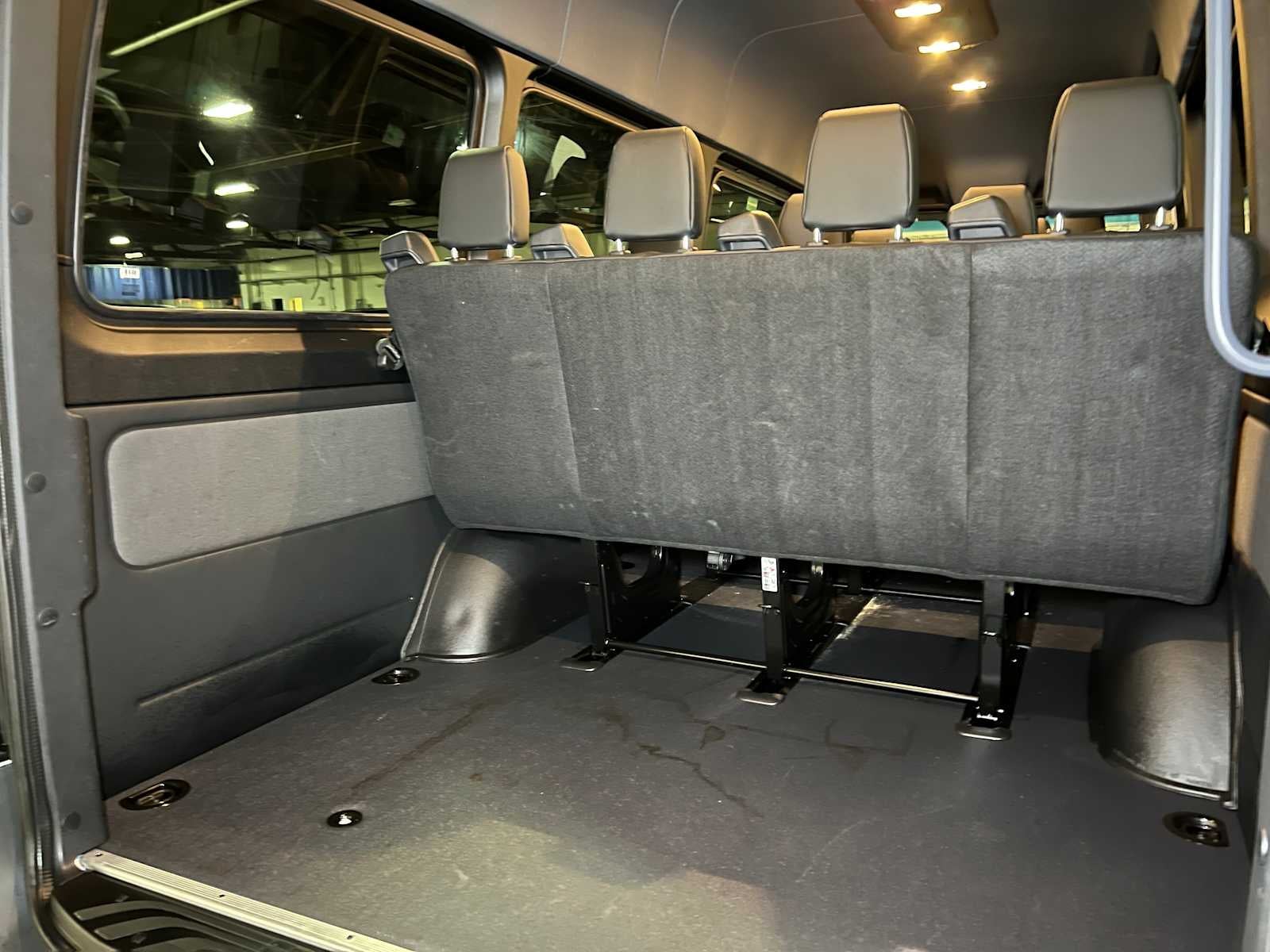 2025 Mercedes-Benz Sprinter 2500 High Roof I4 Diesel HO 170" RWD