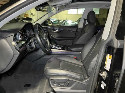 2022 Audi Q8 Premium Plus