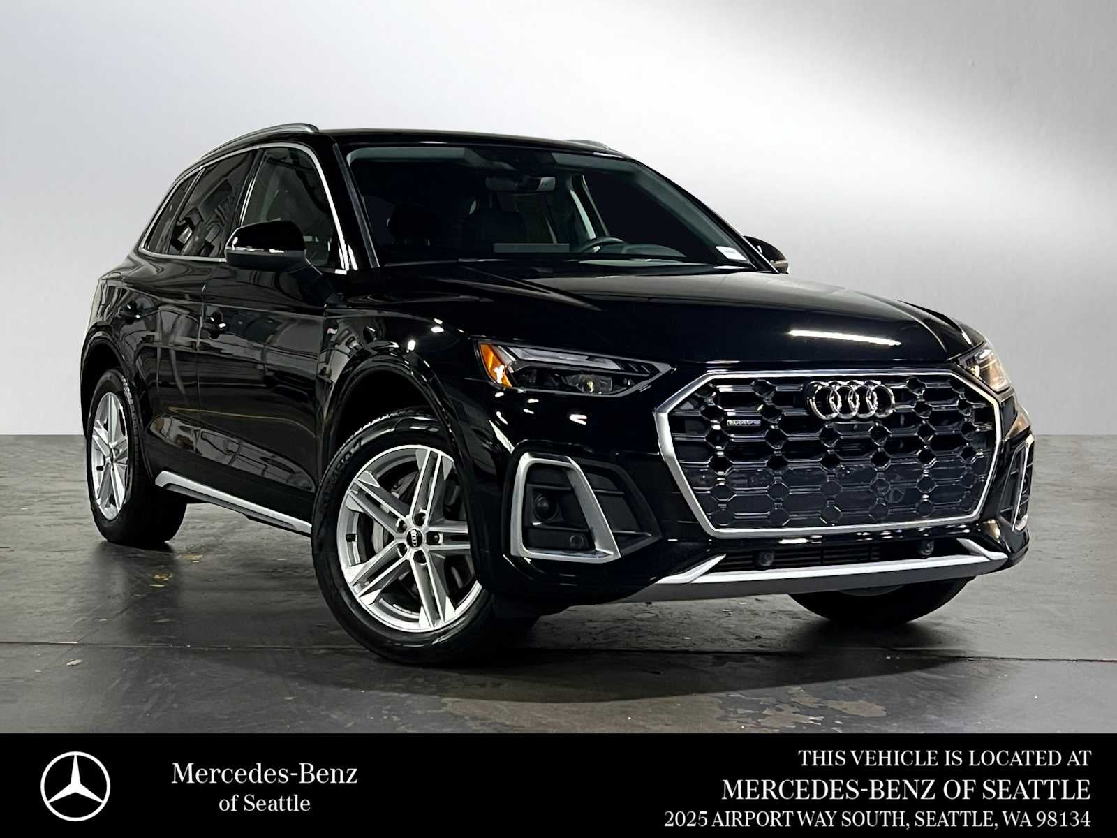 2023 Audi Q5 S line Premium Plus