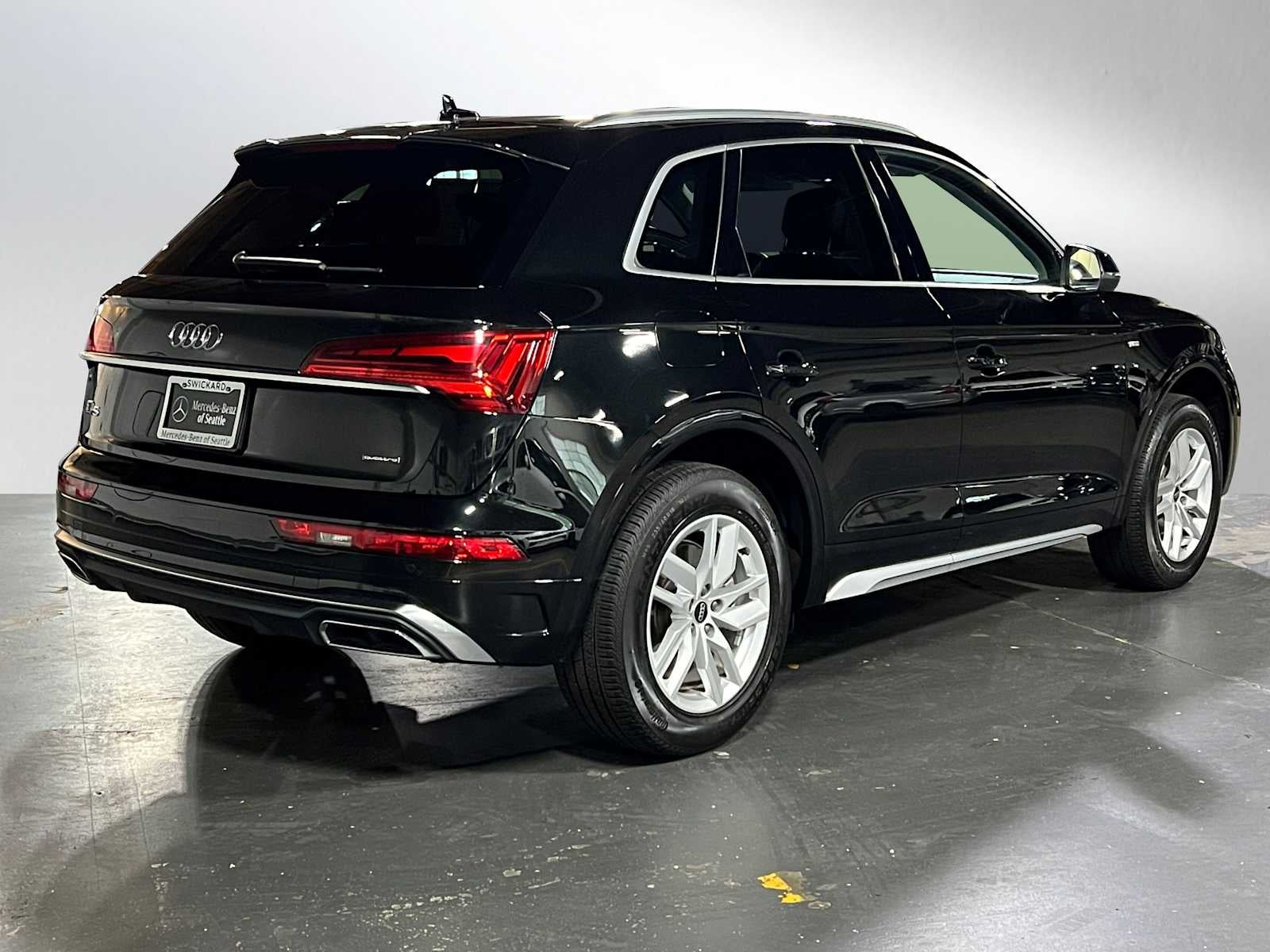 2023 Audi Q5 S line Premium