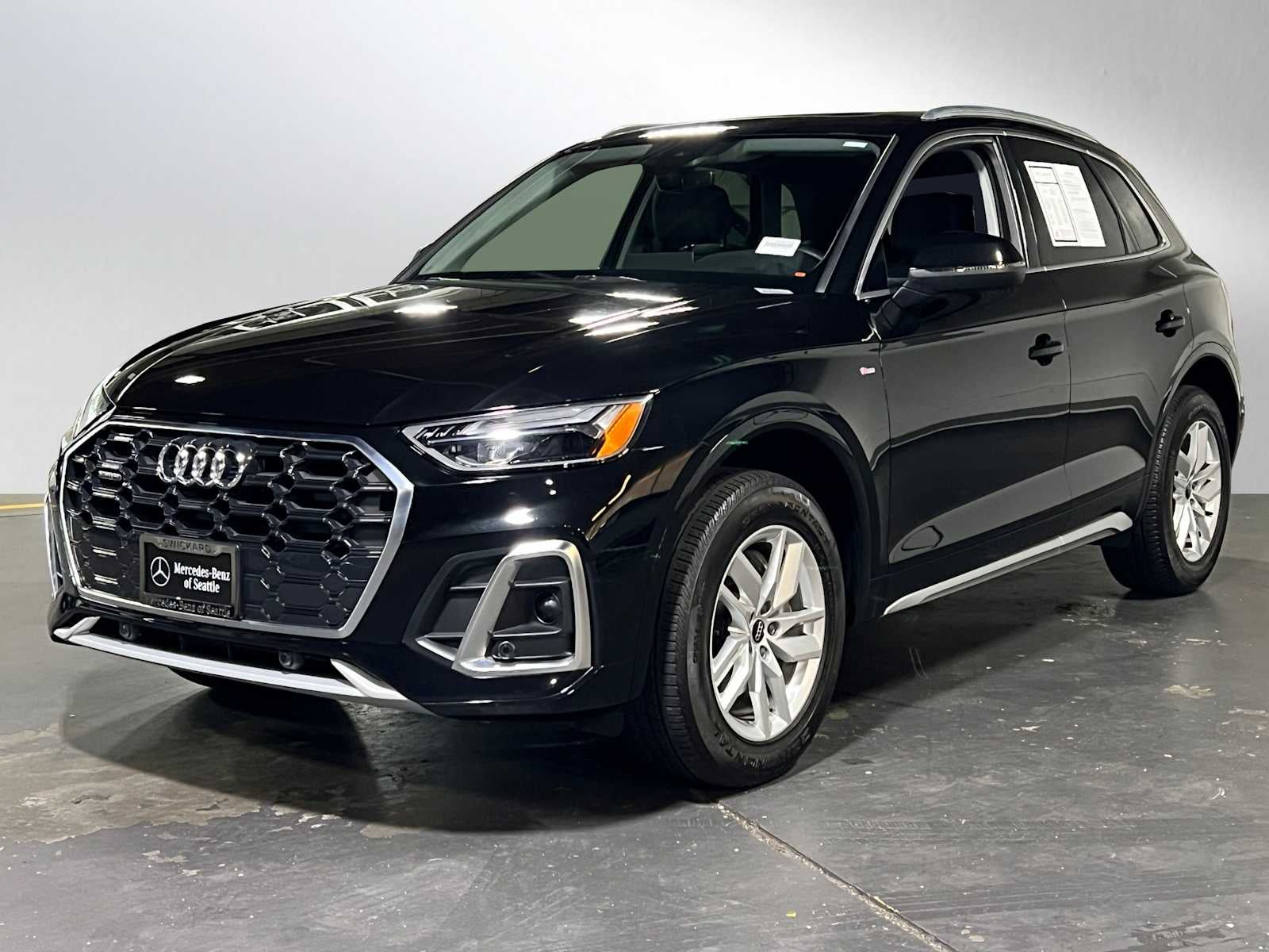 2023 Audi Q5 S line Premium