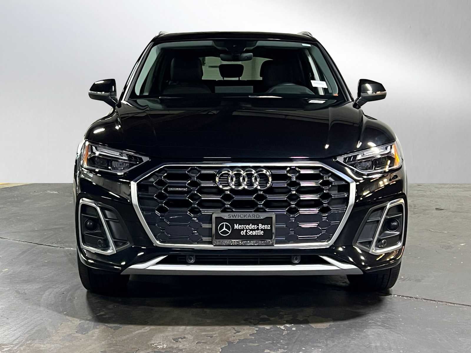 2023 Audi Q5 S line Premium