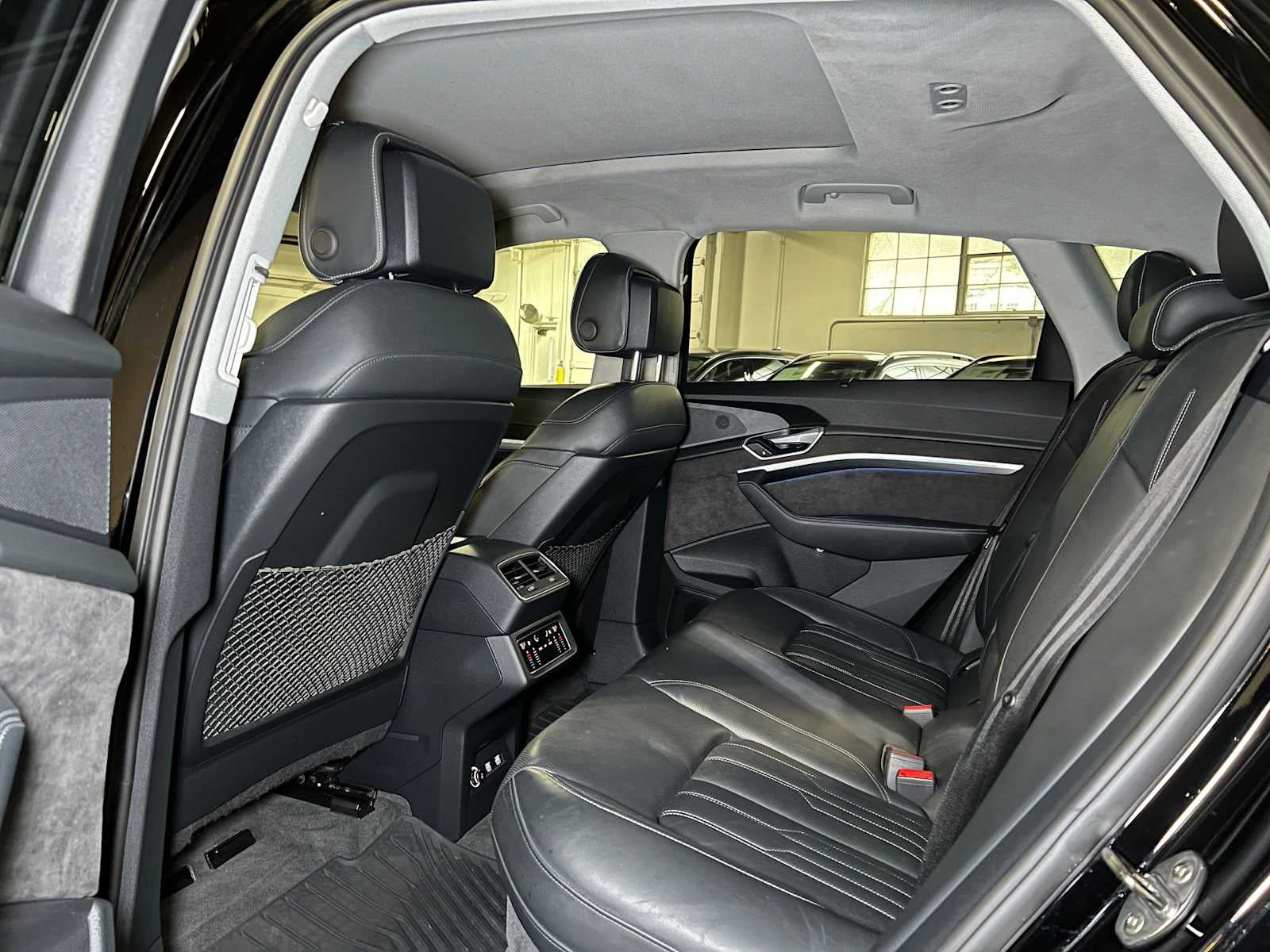 2019 Audi e-tron Prestige